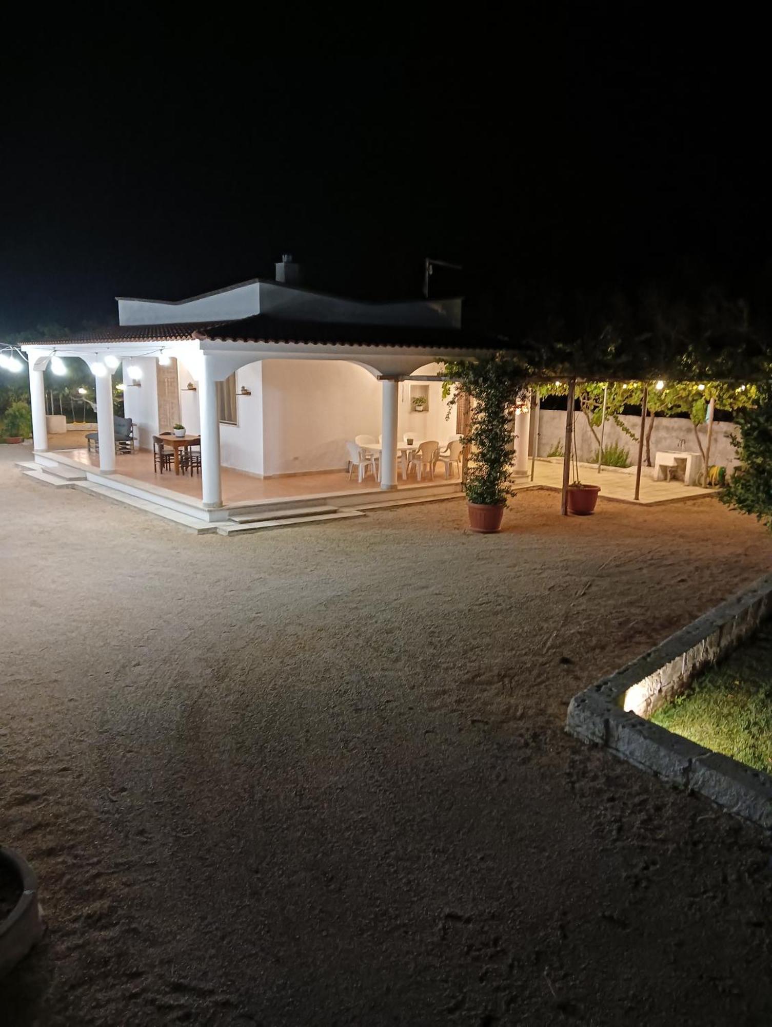 Casa Vacanze Salento: Villa Charlotte Torre Santa Susanna Zewnętrze zdjęcie